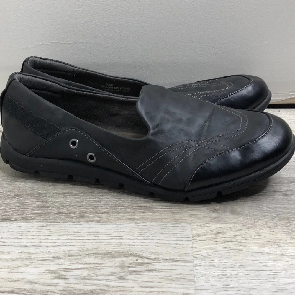 Women's Black Casual Slip-On Flats